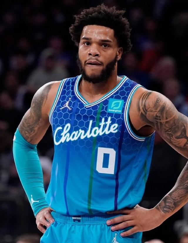 PG电子游戏试玩-他曾一拳打丢1.9亿！6年熬成烂队钉子户 比傀儡老大更像一哥|黄蜂|布里奇斯|迈尔斯-布里奇斯|迈尔斯·布里奇斯|夏洛特黄蜂队_新浪体育_新浪新闻